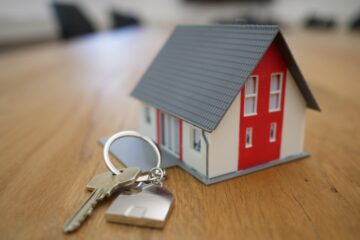 How to Protect Yourself from Mortgage Fraud: Safeguarding Your Home and Investment